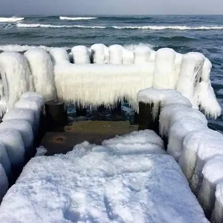 Azure Mare B&m * Kołobrzeg