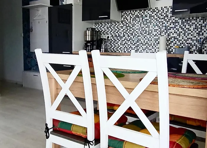 Azure Mare B&m Lägenhet