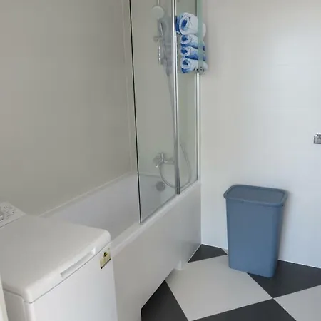 Διαμέρισμα Azure Mare B&m *