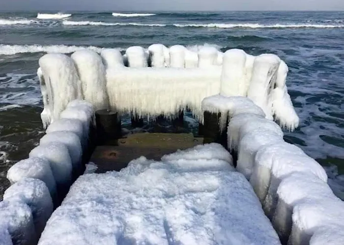 Azure Mare B&m * Колобжег